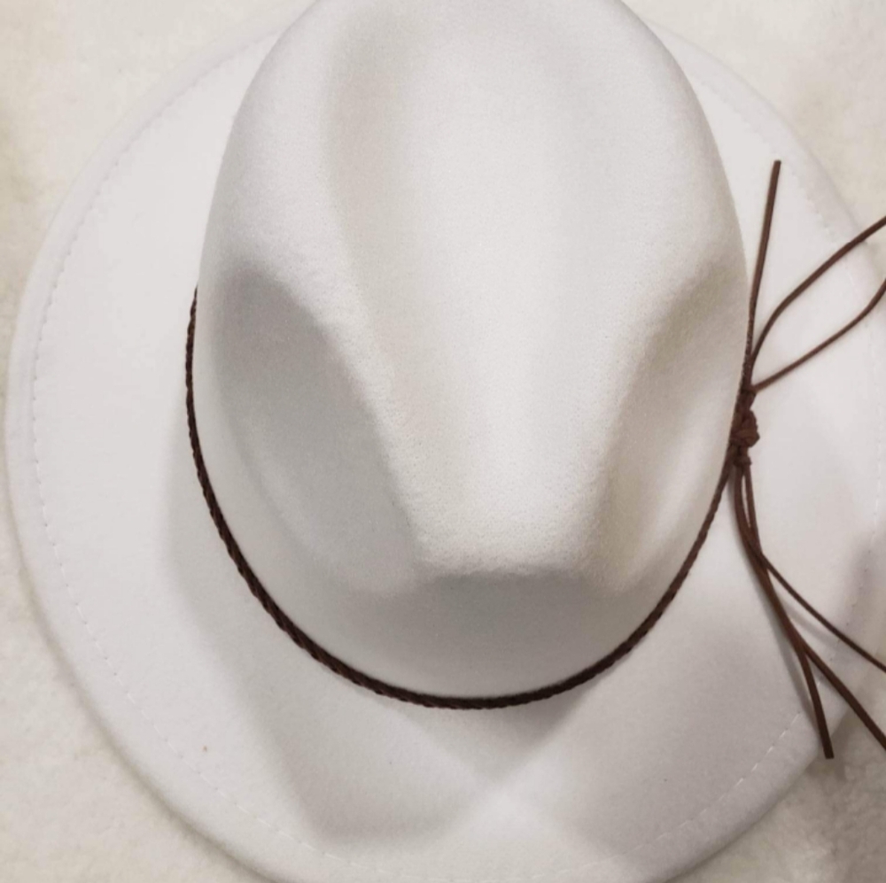 Fedora - Picture 8 of 9